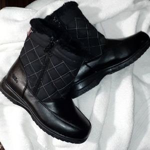 Totes Black Rainy Day Boots